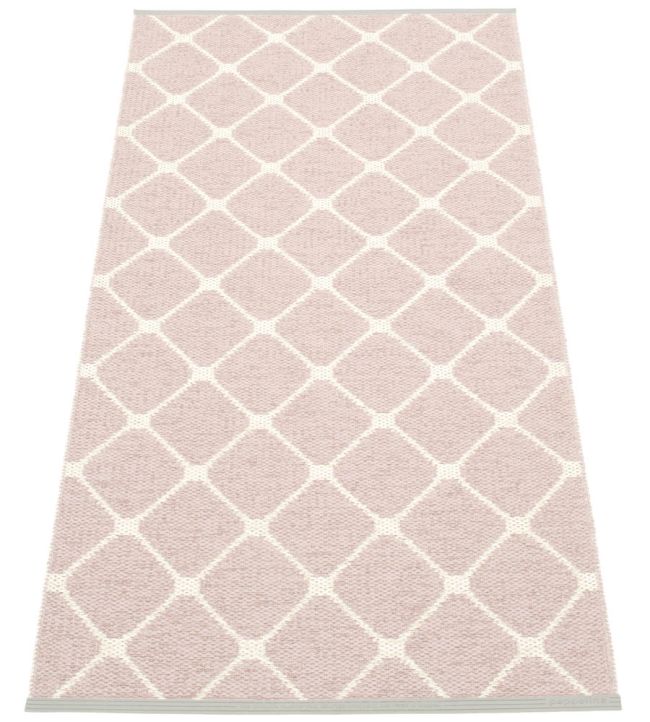 Rex Rug in Pale Rose/Vanilla by Pappelina | Jane Clayton