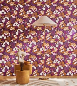 Amaryllis Wallpaper by Casamance Pourpre/Ambre