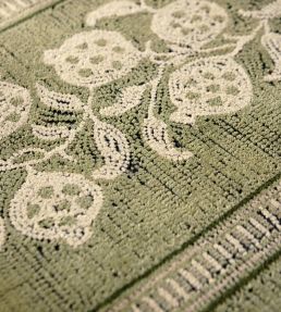 Sanderson Anaar rug Forest Green 48658-148007140200 Forest Green