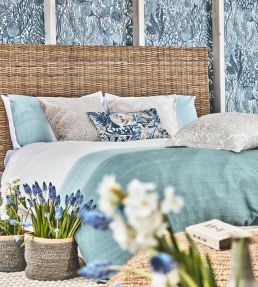 Aurelia Wallpaper by Harlequin French Grey / Silver