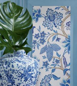 Bagatelle Wallpaper by Manuel Canovas Ciel