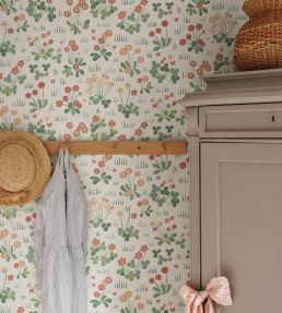 Bellis Wallpaper by Sandberg Red
