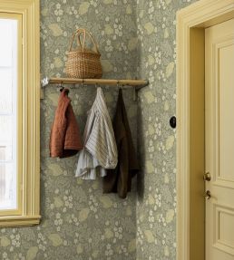 Blomdansen Wallpaper by Borastapeter Sage