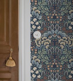 Blomstervall Wallpaper by Borastapeter Blue