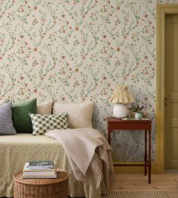 Bouquet Flowers Wallpaper by Borastapeter Glow