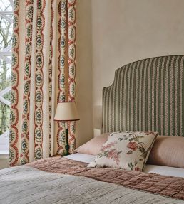 Bourdon Stripe Fabric by Colefax and Fowler Navy