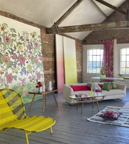Brocart Decoratif Mural by Designers Guild Fuchsia