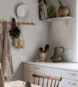 Caroline Wallpaper by Sandberg Sandstone