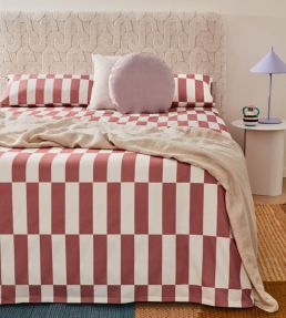 Cavalier Fabric by Pepe Penalver Pink