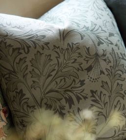 Chamomile Fabric by Morris & Co Bayleaf