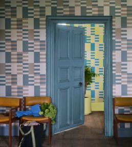 Check Wallpaper by Farrow & Ball Au Lait / Roasted Macadamia
