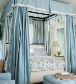 Chinoiserie Vine Fabric by Schumacher Neutral