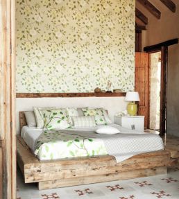 Christabel Wallpaper by Sanderson Rose/Pewter
