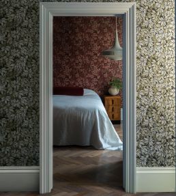 Chiavi Segrete Wallpaper by Cole & Son Gilver & Gold