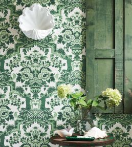 Lola Wallpaper by Cole & Son 13040