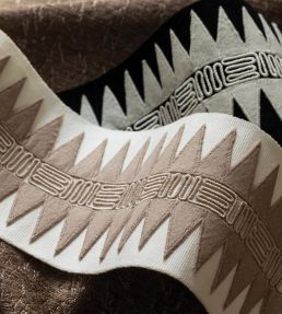 Corrales Applique Border Trimming by Samuel & Sons Pinon
