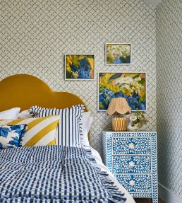 Daisy Trellis Wallpaper by Harlequin Emerald/Pearl