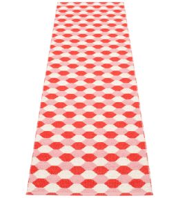 Pappelina Dana Runner rug Coral Red/Piglet/Vanilla DN2725 Coral Red/Piglet/Vanilla