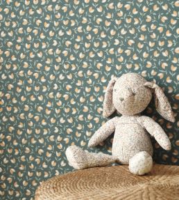 Darwin Tulip Wallpaper by Casadeco Vert Anglais