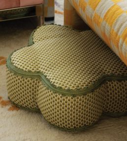 Delicat Silk Fan Edge Trimming by Samuel & Sons Coral