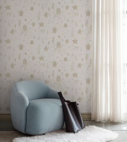 Della Wallpaper by Sandberg Beige