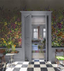 Indian Sunflower Mural by Designers Guild Graphite
