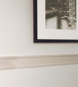 Edged Border Wallpaper by Lincrusta Paintable