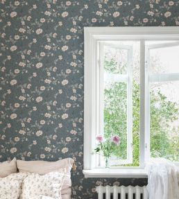 Emilie Wallpaper by Sandberg Garden Green