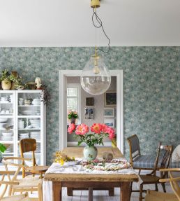 Emilie Wallpaper by Sandberg Garden Green