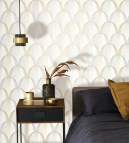 Entree Des Artistes Wallpaper by Casadeco Blanc Calcaire / Gris