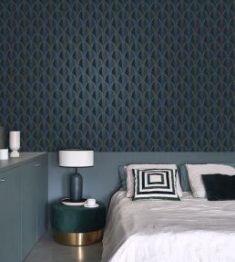 Entree Des Artistes Wallpaper by Casadeco Bleu Outremer / Mordore