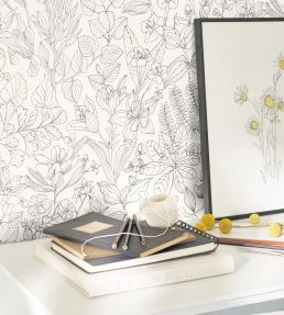 Esquisse Wallpaper by Casadeco Noir Gravure