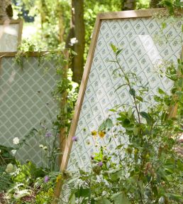 Fairdown Wallpaper by Sanderson Wedgwood/Willow
