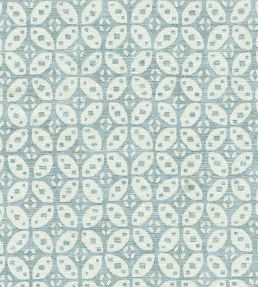 Hamble Fabric by Fermoie Soft Grey