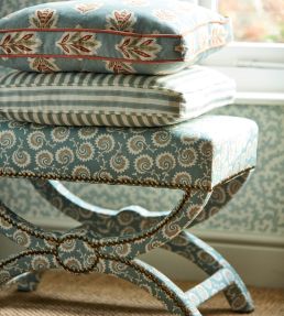 Fern Frond Fabric by Sanderson Fawn