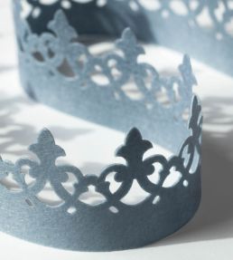 Finlay Scalloped Border Trimming by Samuel & Sons Mineral
