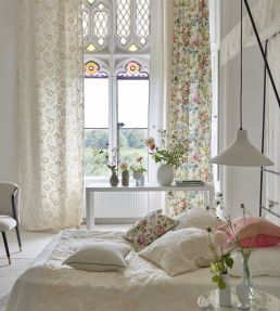 Fiore D Acqua Fabric by Designers Guild Delft