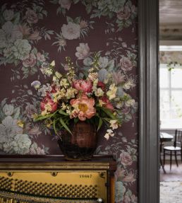 Floral Charm Wallpaper by Borastapeter 55