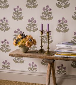 Floret Wallpaper by Langelid Von Bromssen Lilac