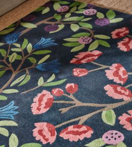 Sanderson Foraging rug Indigo 146618140200 Indigo