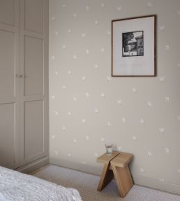 Frida Wallpaper by Sandberg Sandstone
