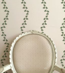Guirlande Wallpaper by Ottoline Green