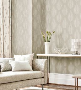 Lucielle Wallpaper by Harlequin Chalk/Linen