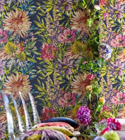 Floreale Wallpaper by Harlequin Tangerine/Fuchsia