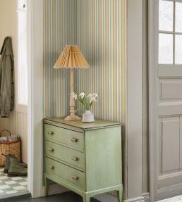 Hedda Wallpaper by Borastapeter Yellow