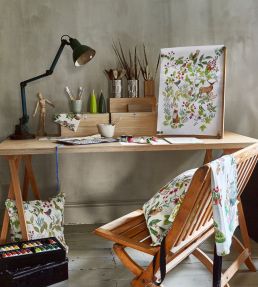 Hedgerow Fabric by Prestigious Textiles Woodrose