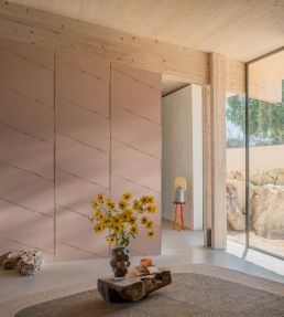 Hera Wallpaper by Elitis Le sens de la delicatesse