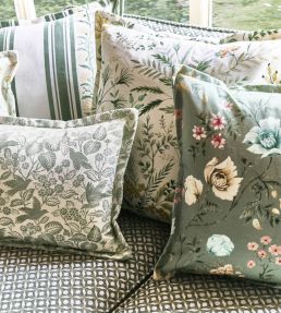 Hollies Fabric by Prestigious Textiles Willow