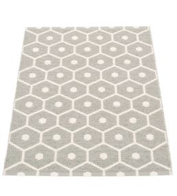 Pappelina Honey rug Warm Grey/Vanilla HO9716 Warm Grey/Vanilla