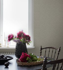 Hugo Wallpaper by Sandberg Oat